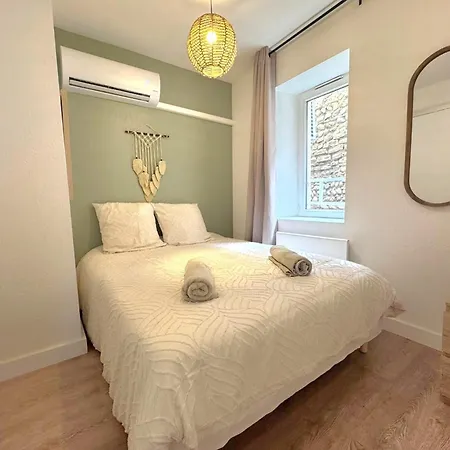 Le Duc 2 - Bel Centre 2 Personnes Appartement *