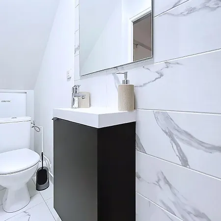 Le Duc 2 - Bel Centre 2 Personnes Апартаменты *